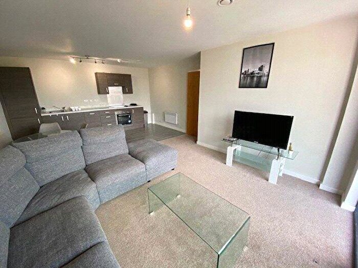 2 Bedroom Apartment To Rent In Adelphi Street, Salford, Manchester City Centre, Greater Manchester, M3
