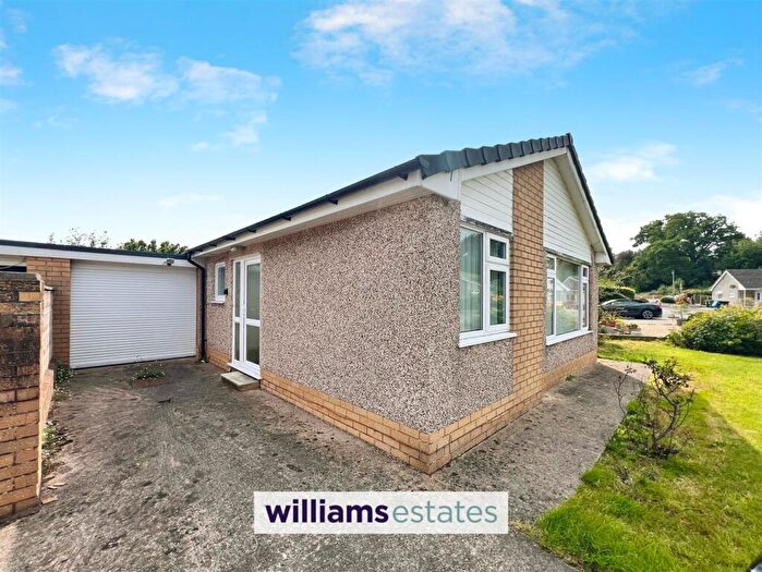 2 Bedroom Detached Bungalow For Sale In Tan Y Bryn, St Asaph, LL17