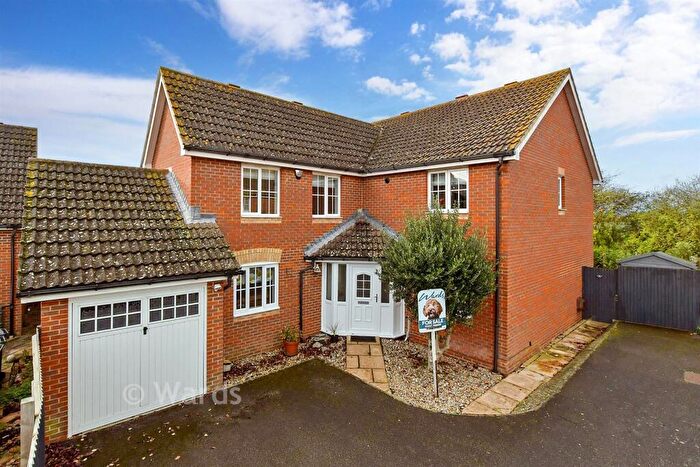 4 Bedroom Detached House For Sale In Blackthorn Road, Hersden, Canterbury, Kent, CT3