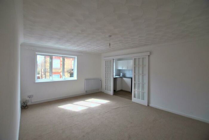 1 Bedroom Flat To Rent In New Street Court, New Street, Irchester, Wellingborough, NN29