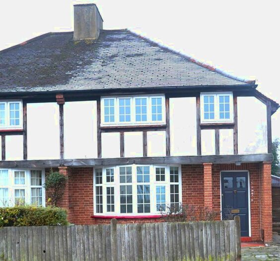 3 Bedroom Semi-Detached House To Rent In High Street, Chislehurst, BR7