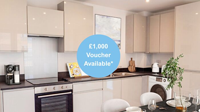 2 Bedroom Apartment For Sale In Lyon Close, Hove, Brighton, BN3