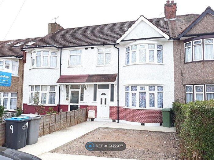 4 Bedroom Terraced House To Rent In Dunster Drive, London, NW9