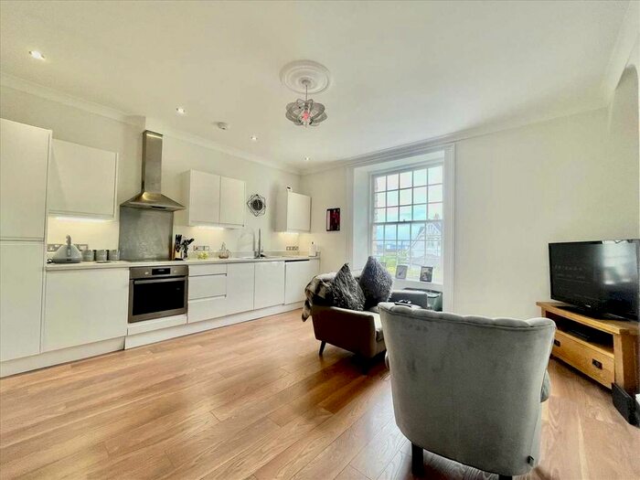 1 Bedroom Flat To Rent In Kingsleigh House, - Culver Road, Saltash, Saltash, PL12