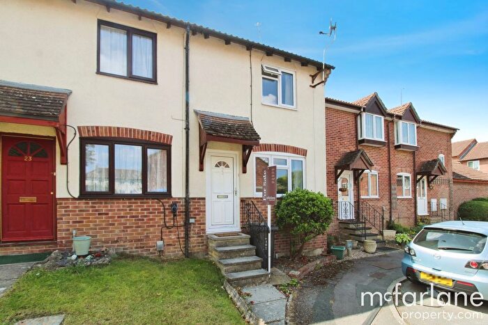 2 Bedroom Terraced House To Rent In Locksgreen Crescent, Swindon, SN25