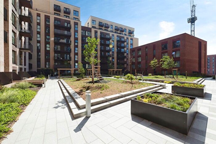 2 Bedroom Flat For Sale In London Road, Barking, IG11