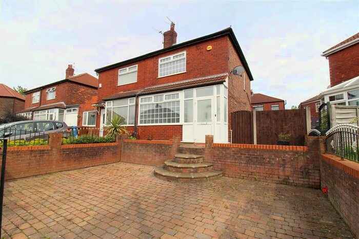 2 Bedroom Semi-Detached House To Rent In Williamson Avenue, Bredbury, Stockport, SK6