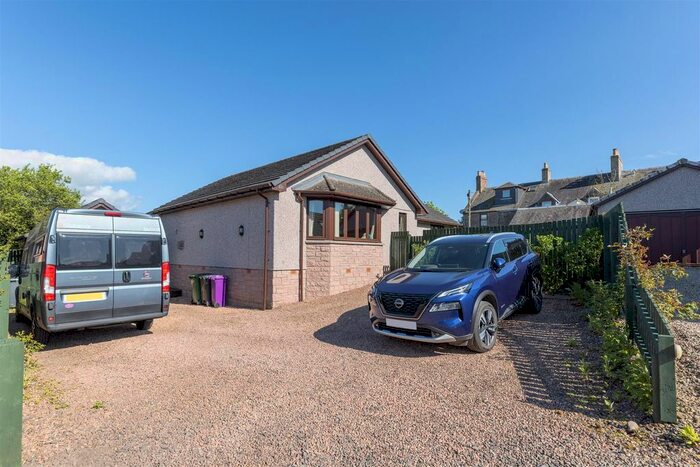 4 Bedroom Detached Bungalow For Sale In Heather Croft, Letham, Forfar, DD8