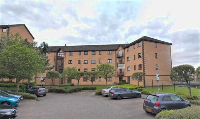 3 Bedroom Flat To Rent In Riverview Gardens, Glasgow, G5