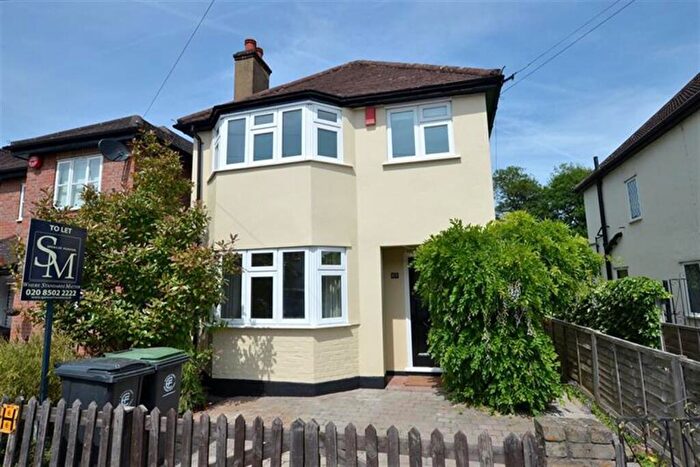 3 Bedroom Detached House To Rent In Forest Road, Loughton, IG10
