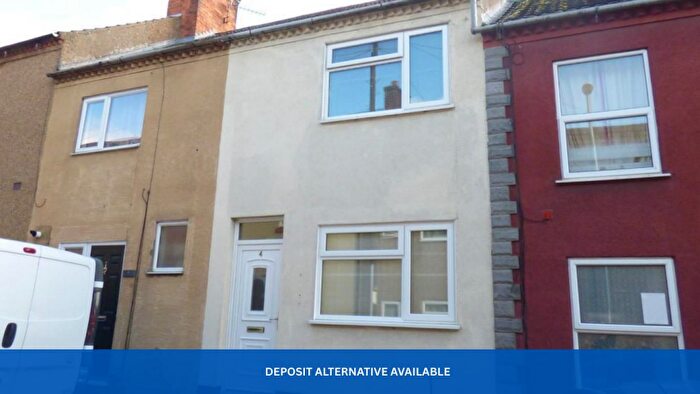 2 Bedroom Terraced House To Rent In New Street, Rothwell, NN14