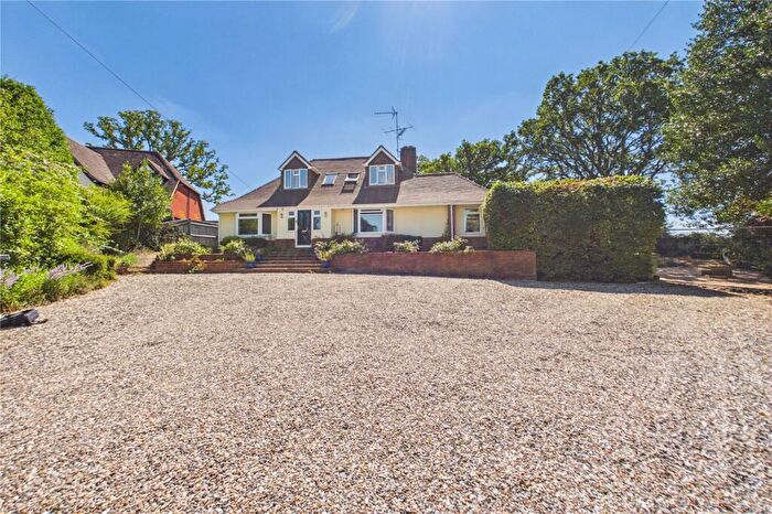 4 Bedroom Detached House For Sale In Beech Road, Purley On Thames, Reading, Berkshire, RG8
