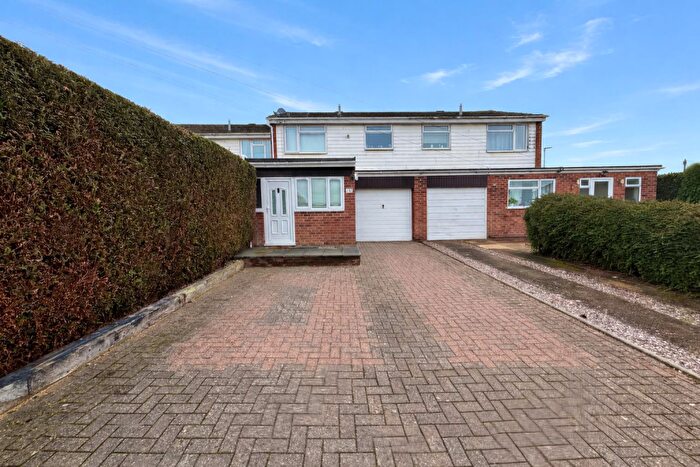3 Bedroom Terraced House To Rent In Foley Road, Newent, GL18