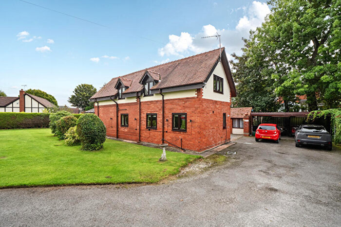 3 Bedroom Detached House For Sale In The Coach House, Bryn Coch Lane, Mold, Flintshire, CH7