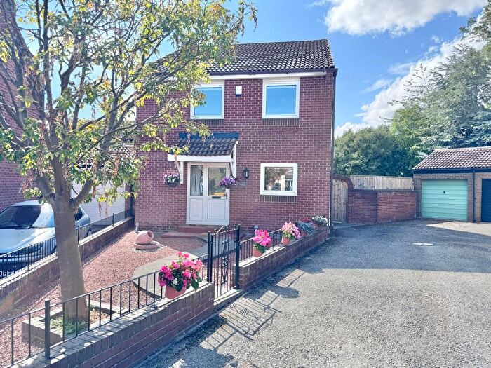 4 Bedroom Detached House For Sale In Stonehaven Way, Darlington, DL1