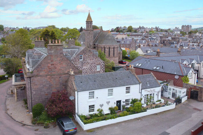 3 Bedroom Cottage For Sale In Bridgefield Terrace, Stonehaven, AB39