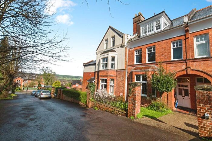 5 Bedroom Terraced House For Sale In St. Aubyns Park, Tiverton, EX16