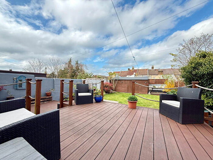 4 Bedroom Semi-Detached House For Sale In Popular Postition For Families, Offering Great Space And A Garden Cabin - Livingstone Road, ME7