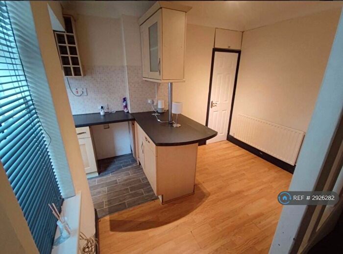 2 Bedroom Terraced House To Rent In Linden Terrace, Gainsborough, DN21