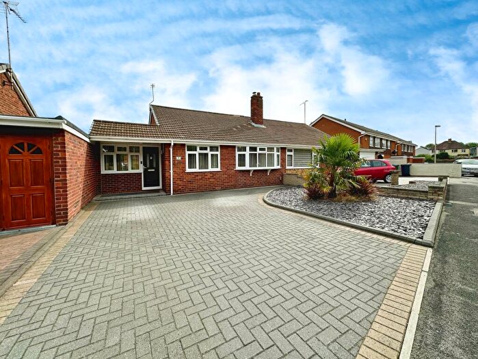 3 Bedroom Semi-Detached Bungalow For Sale In Hazel Road, Tipton, DY4