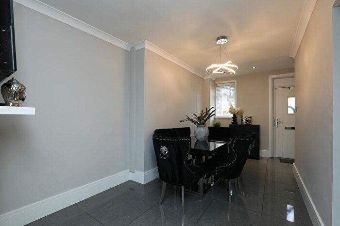 3 Bedroom Terraced House For Sale In Caeglas Avenue, Rumney, CF3