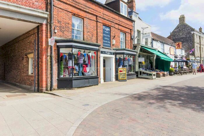 1 Bedroom Flat To Rent In Market Place, Swaffham, PE37
