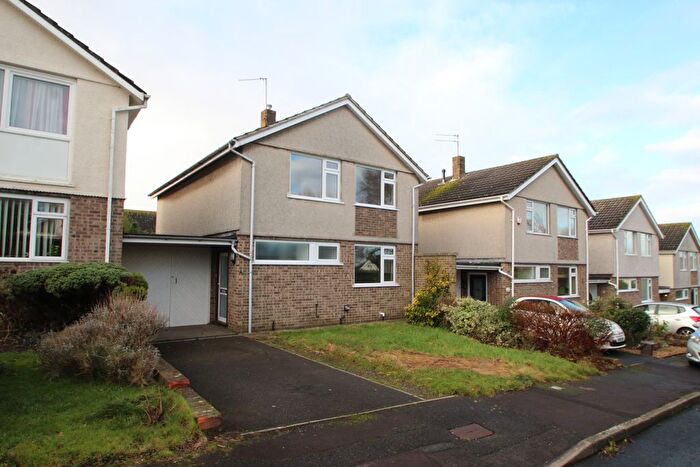 4 Bedroom Property To Rent In Chesle Close, Bristol, BS20
