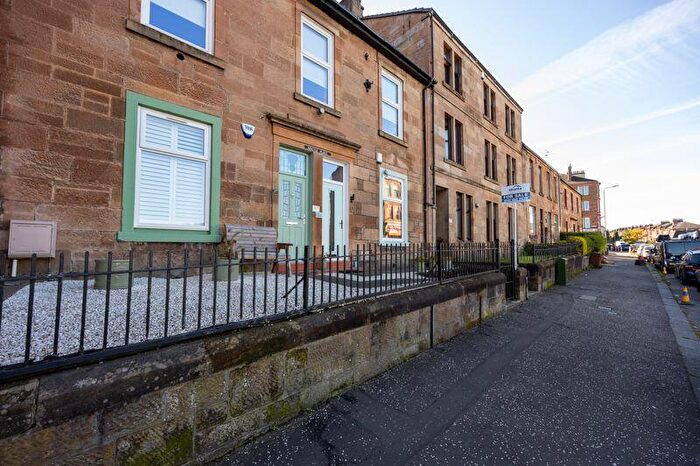 1 Bedroom Flat For Sale In Clarkston Road, Muirend, G44