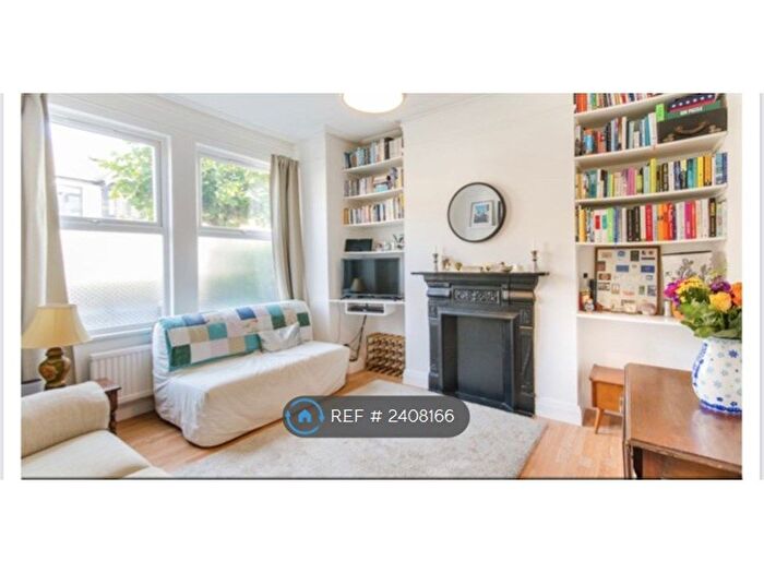 2 Bedroom Maisonette To Rent In Vaughan Road, Harrow, HA1