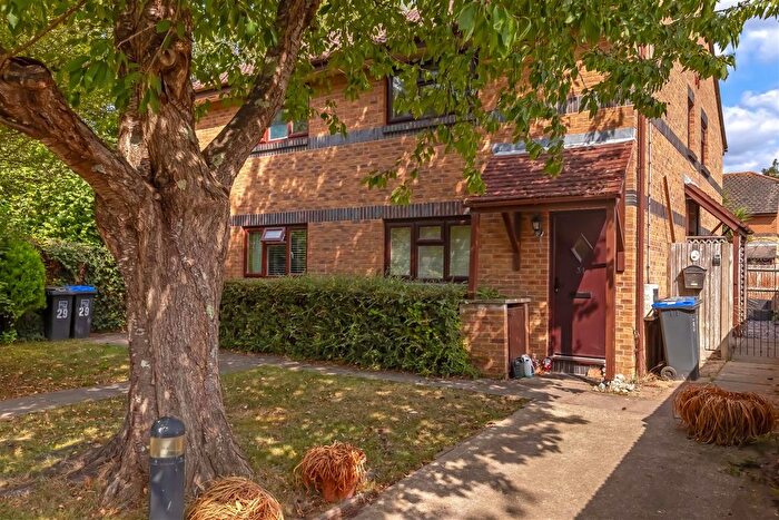 1 Bedroom Flat For Sale In Highclere Way, Worthing, BN13