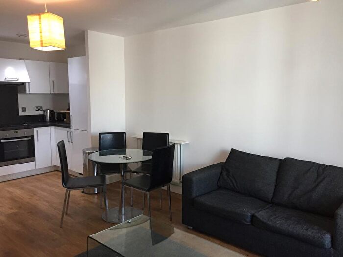 1 Bedroom Flat To Rent In Heron Place, Bramwell Way, Royal Docks, London, E16