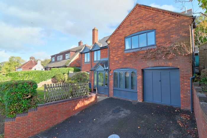 5 Bedroom Detached House To Rent In Lower Road, Loosley Row, Princes Risborough, Buckinghamshire, HP27