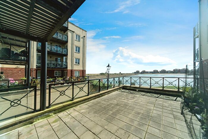 2 Bedroom Flat For Sale In Macquarie Quay, Eastbourne, East Sussex, BN23
