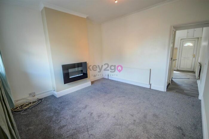 2 Bedroom Terraced House For Sale In High Street, Swallownest, S26