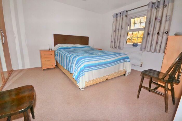 4 Bedroom Detached House For Sale In Onslow Road, GL18