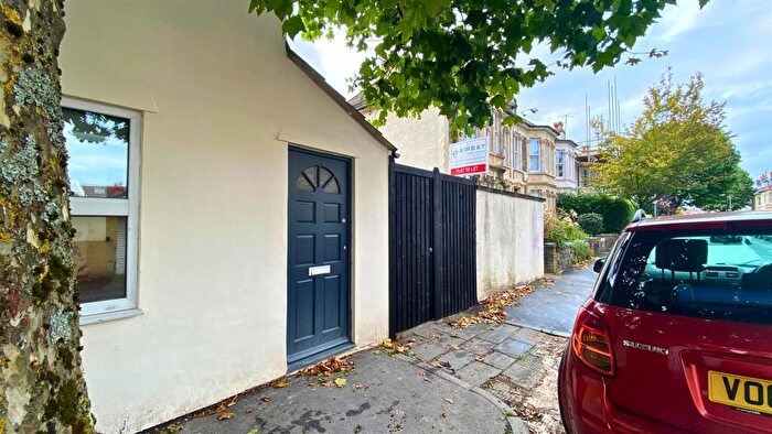 1 Bedroom Flat To Rent In Redland, Bristol, BS6