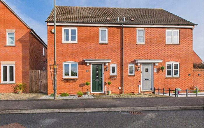 3 Bedroom Semi Detached House For Sale In Cambrian Road, Walton Cardiff, GL20