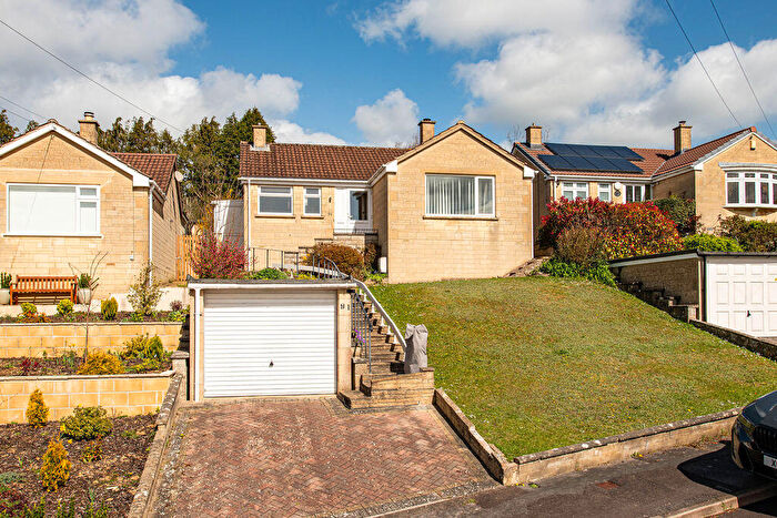 2 Bedroom Bungalow For Sale In Napier Road, Bath, BA1