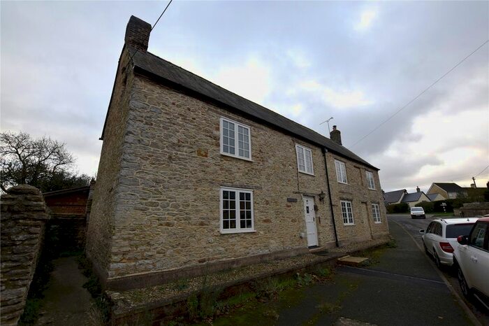 4 Bedroom Detached House To Rent In Main Street, Hethe, Bicester, OX27