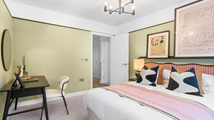 2 Bedroom Apartment For Sale In Marleigh Avenue, Cambridge, CB5