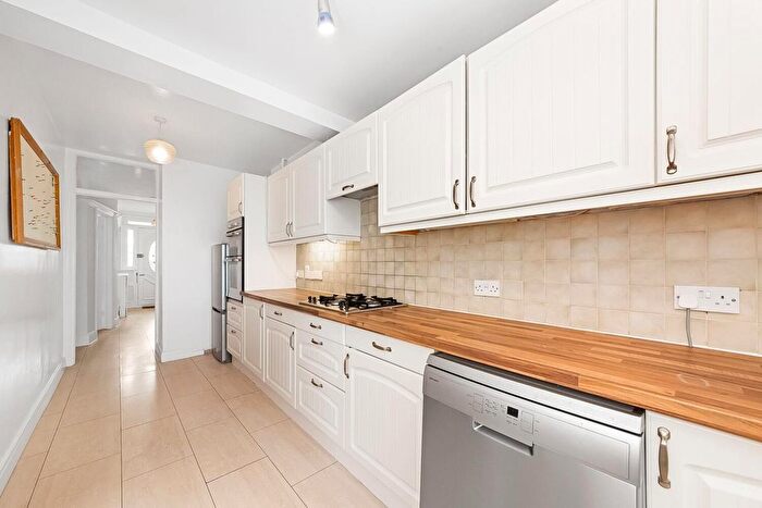 4 Bedroom Property To Rent In Birchanger Road, South Norwood, SE25