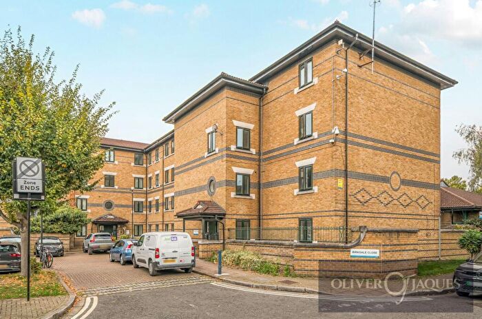 2 Bedroom Flat For Sale In Birkdale Close, London, SE16
