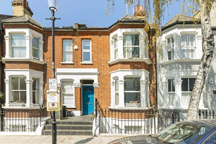 1 Bedroom Flat To Rent In Burnaby Street, London, SW10
