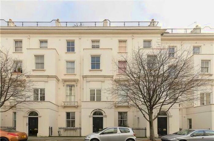 1 Bedroom Flat To Rent In Porchester Square, London, W2