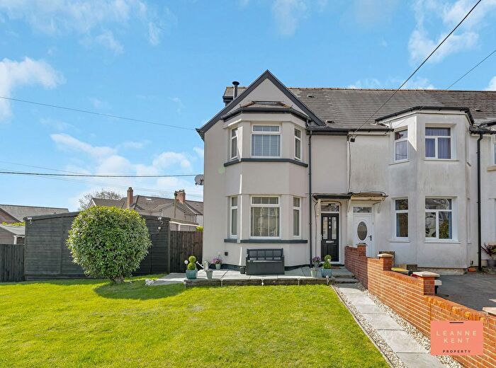 4 Bedroom End Of Terrace House For Sale In Duffryn Street, Ystrad Mynach, CF82