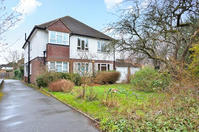 3 Bedroom Maisonette To Rent In Albemarle Road, Beckenham, Kent, BR3