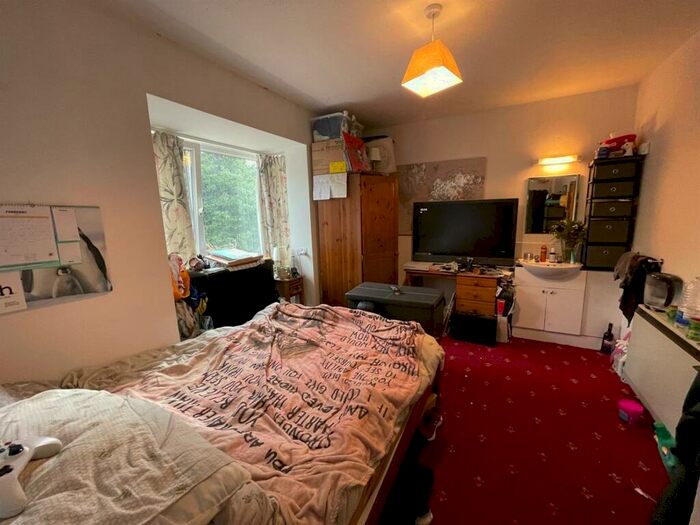 1 Bedroom Detached House To Rent In Tollgate Road, Salisbury, SP1