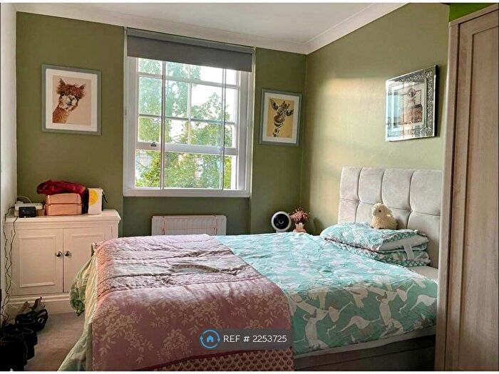 1 Bedroom Flat To Rent In Notting Hill Gate, London, W11