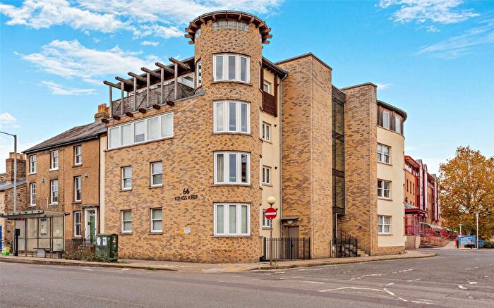 2 Bedroom Apartment To Rent In Castle Street, Cambridge, CB3