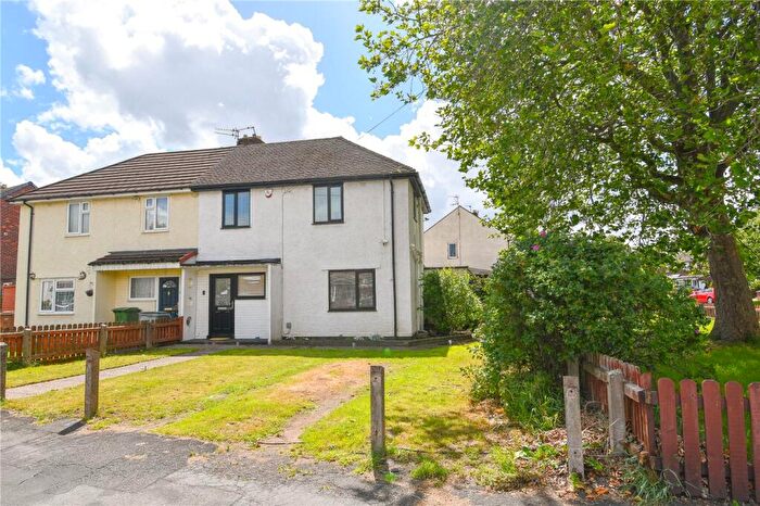 2 Bedroom Semi Detached House For Sale In Harvest Lane, Moreton, Wirral, CH46